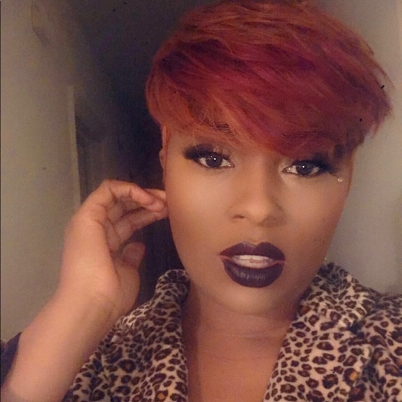 Short wig